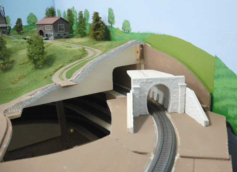 Tunneleinfahrt (2)