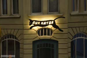 Kneipen Schild "Zur Katze"
